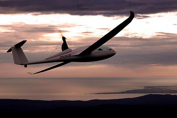 pipistrelEU's tweet image. Taurus - wing span 14.97 m, empty weight 285 kg, fuel tank capacity in the wing 30 liters. #PipistrelEU #Taurus #fly