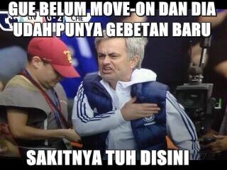 Sakitnya Tuh Disini Bola