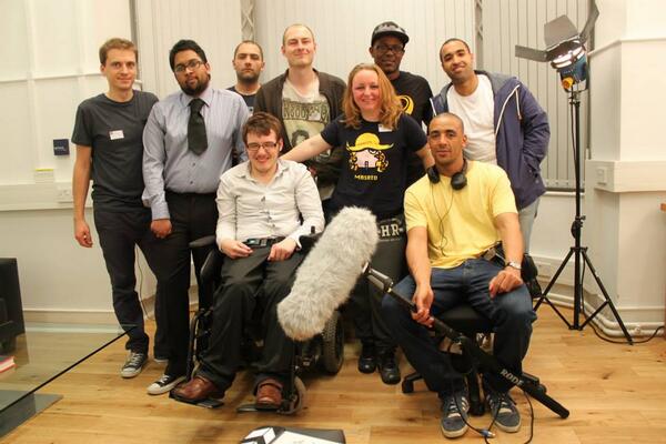 Mellow9's tweet photo. The team after we called cut @mrreeve89 @DanielBasu86 @Vocab31 @ascottwriterwu @RedRouteFilms @cesaremolinari1 #KM9 http://t.co/B1Ut2eAeLh