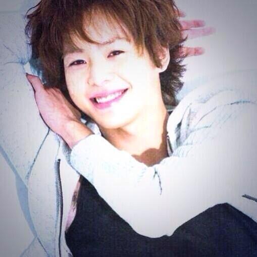 Ddd__Oka415's tweet photo. “ 君の隣に引っ越して来て
           一ヶ月が経ったね ”

     rt   ↪︎  御迎え

 もっと遊びたいな … ぐるぐるぼたん押してくれるよね ？ 🔁 http://t.co/Z51GWZ8abD