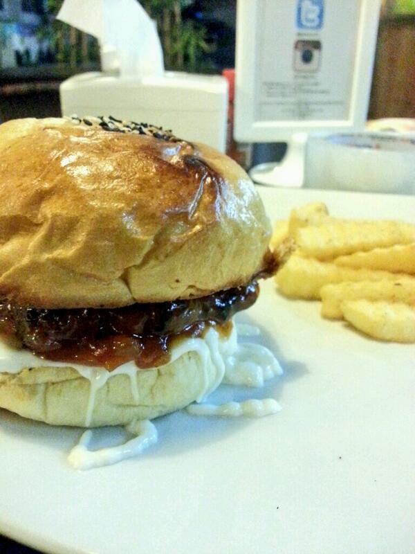 Gyu burger <a href="/takeichi_/">Take Ichi</a>