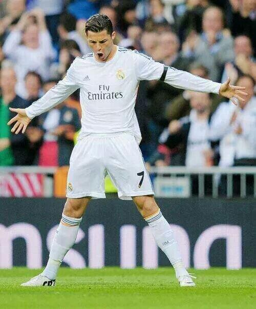 PASCUALCASANOVA's tweet photo. El crack será el "pirómano"de alians arena http://t.co/3iTwGp7zWW