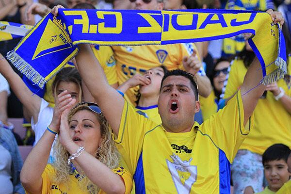 Yo confío... ¡SÍ SE PUEDE! ¿y tú?

RT si tú también confías.

#VamosCadiz