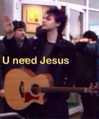 DatGrandeAss's tweet image. "Ariana doesn't care about her fans"

#ArianaWeAreMoreThanProudOfYou 
#ProblemOutTODAY