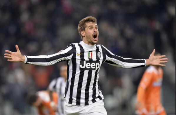 GiMicheli's tweet photo. REGALACI UN BEL GOL ! JUVE STORIA DI UN GRANDE AMORE ❤️ @llorentefer19 @juventusfc http://t.co/QVLXWct9UN