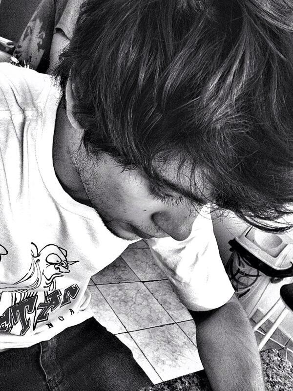 LippeDD's tweet photo. Sdds do meu cabelo 😩 http://t.co/DGrXlX875C