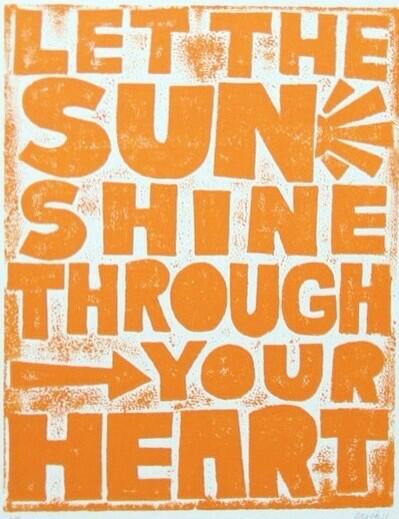 laurenMhoff's tweet photo. It may be rainy outside but you can always shine from within! 😊✌️☀️🌈🌸 http://t.co/k58zqw4IIc