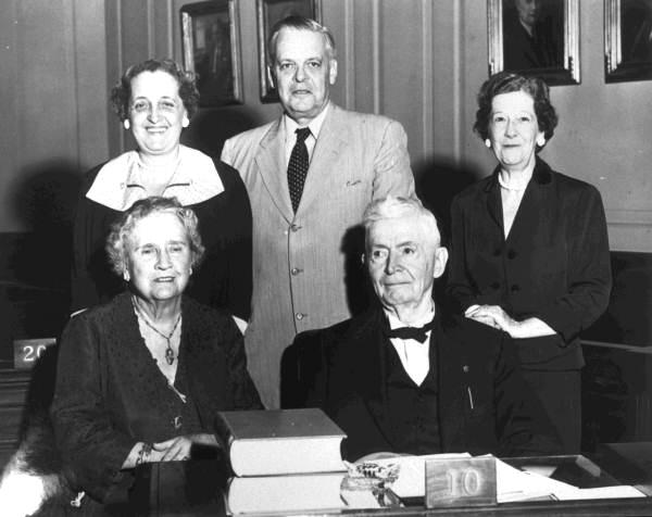 My great grandfather/1915 #FL Sen Pres Charles Davis' portrait retired from <a href="/FLSenate/">Florida Senate</a> chamber today (bottom right)