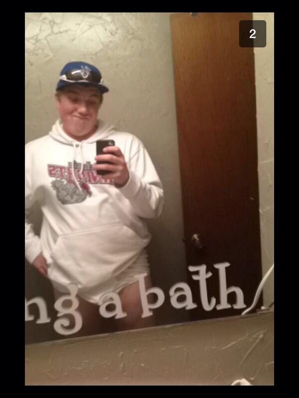 josh_dreiling's tweet photo. MCM @tanner_rome http://t.co/DuEQkZpKg1