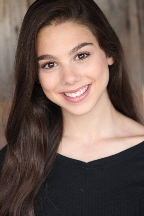 aridjaramazani on X: thunder mans cast name phoebe real name Kira kosarin   / X