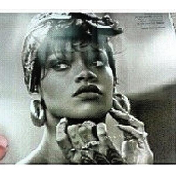 Fotos de Rihanna (apariciones, conciertos, portadas...) [14] - Página 22 BmUhWg9CMAE0lRk
