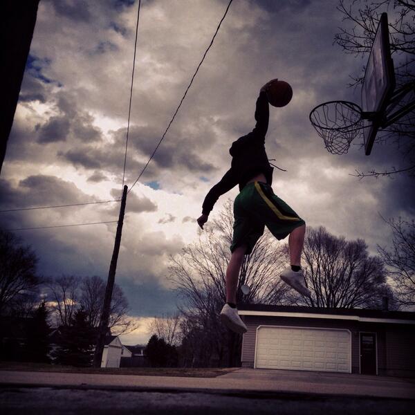 iWrestle34's tweet photo. Just foolin around.😎 http://t.co/qU8sanysSy