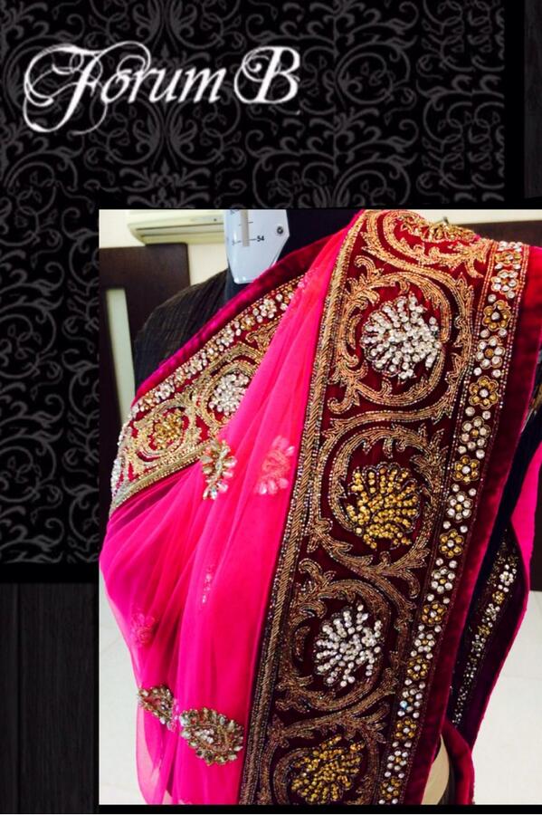 forum_bhatt's tweet image. #FORUMBCOUTURE #festive #saree #contrastcolor#vibrant #pink #gold #zardozi #velvet #net