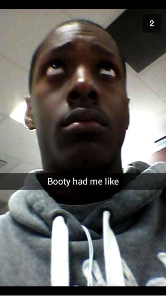 Itseeeasy03's tweet photo. 😂😂😂😂 @thatboizai http://t.co/YDAAf4uagm
