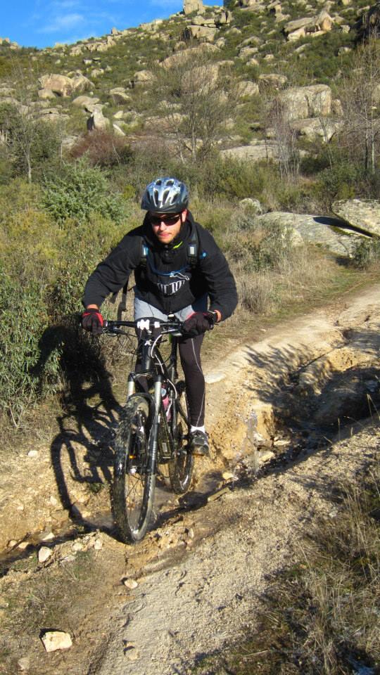 pablomaster89's tweet photo. #donow_urjc  #donowgreen @KQEDedspace Where are the green spaces? Everywhere! Here you can see "La Cabrera" (Madrid) http://t.co/94cjVymBsW