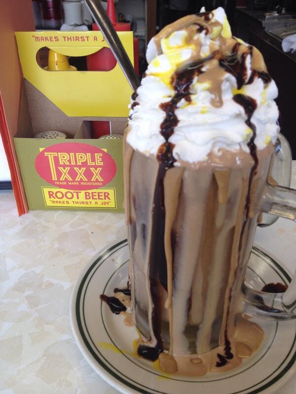 Peter Muir tweet media