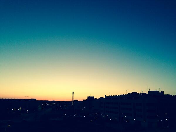 94_tara's tweet photo. Atardece en Albacete http://t.co/qk9fQHx5SP