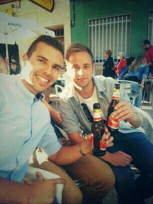bertinBK's tweet photo. Disfrutando de una buena tarde con un gran amigo @gabriel_o91 http://t.co/obcyLoPhCt