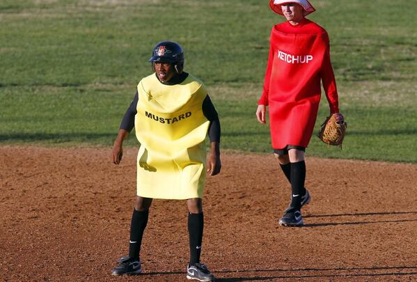 SDSU breaks the #WorldRecord for sickest Halloween costume game 
(Pics)-> ballplayers.co/QRXDPq 

.