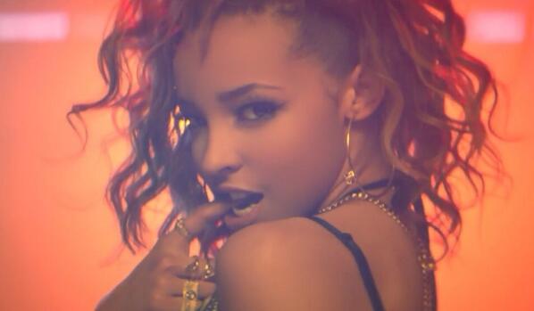 Hannahpeel's tweet photo. “@Tinashe: I love to get 2 On... !!! 😋😋😋 http://t.co/e3jt3sJ1tV http://t.co/2Qfv1BJetu” @betharms 😍😍😍😍😍