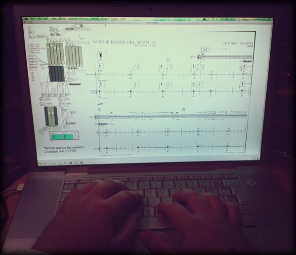Esto no es un ordenador. Esto es un instrumento musical. Y por cierto, muy bien tocado <a href="/albcarretero/">Alberto Carretero</a> #music #halffter