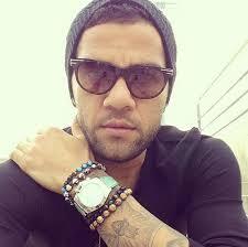 dborah_elly's tweet photo. Daniel alves muito liiindo :p http://t.co/uwHs0G4PDG