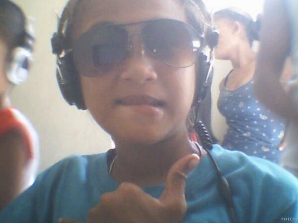 harrypaste1's tweet image. Taking pictures with #Pixect