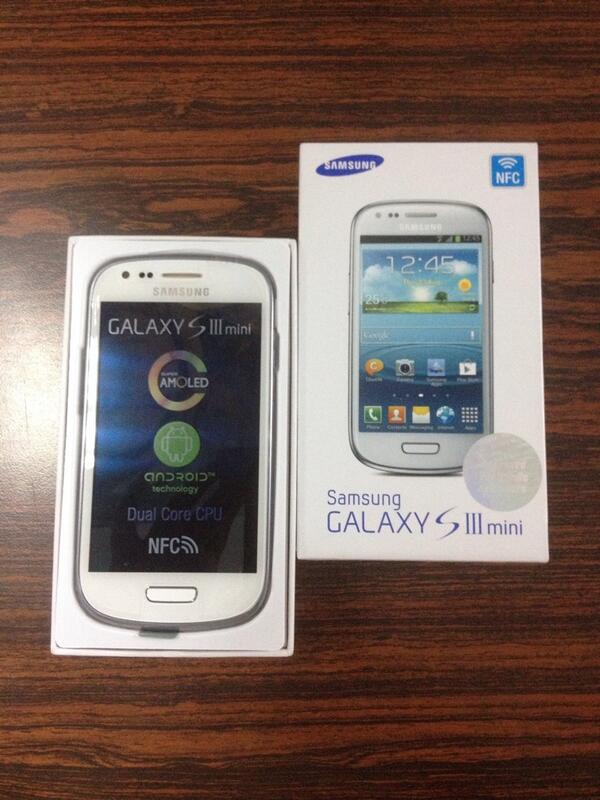 gabicita04's tweet photo. Vendo celular Samsung Galaxy S4 Active en 37.000, y un Samsung S3 Mini en 16.000. Nuevos de paquete. http://t.co/8Fa84oseya