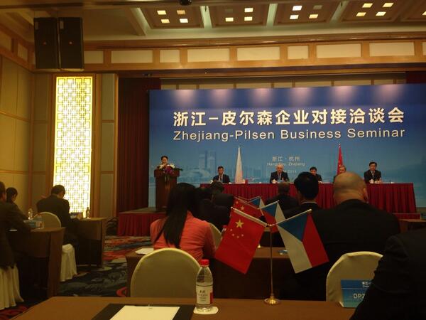 veselymarek's tweet photo. zhejiang province: doing bussines http://t.co/hkT2MkqjTe