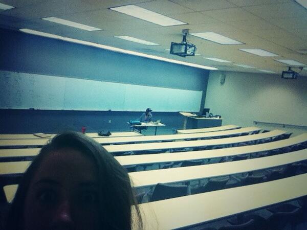 anniemjaynes's tweet photo. We needed room for all the knowledge @kward10 #FinalsWeek #physics2final http://t.co/lFYXQqcyw6