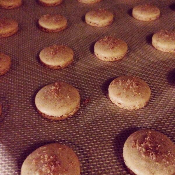 Gotdoughsupply's tweet photo. Reese's peanut butter macarons! #gotdough? #homemade http://t.co/rPLxJAyH82
