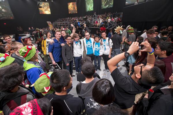 lolesports's tweet image. Check out our Flickr page for awesome photos from the #LCS | flickr.com/photos/1008993… |