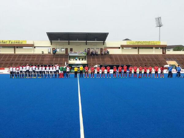 chrisraj23's tweet photo. Match Day: France v Korea #CC1 #FIH @hockeymalaysia http://t.co/FBkszKXFBw