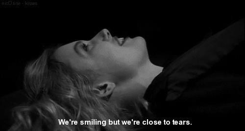 salopement's tweet photo. Nous sourions, mais nous sommes au bord des larmes. http://t.co/KWXN1TjQG0