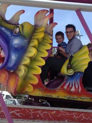 MiceVelilla's tweet photo. No sé si pasé más miedo yo o el niño :P http://t.co/R8g3vsuDBv
