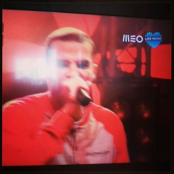 snsdnist's tweet image. #MEOLIKEMUSIC #mindgap #watching #hipHop #tuga ahh. ♡👍👀✌