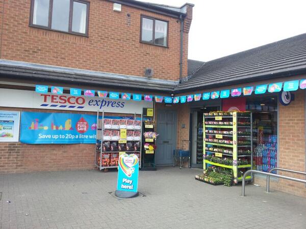 Welcome to Alton Manor #makingtheboatgofaster <a href="/mazieblake12345/">Richard Wilkinson</a> <a href="/mattashby1/">Matt Ashby</a>