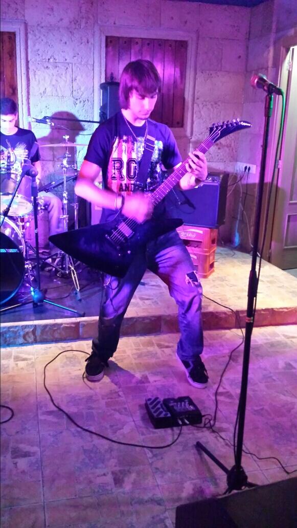 javibloodburton's tweet image. En la sala la calle, caceres :D @Mashedofficial gracias a todos los k estuvisteis, lo pasamos geniall!! ^^