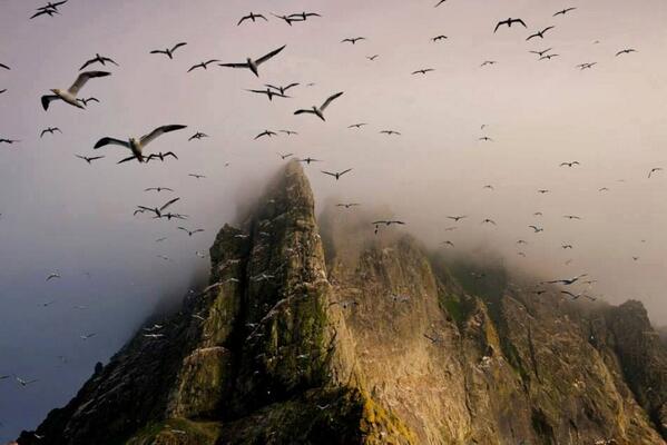 Gabriele_Corno's tweet photo. The Edge of the World: Scotland’s Hebrides Islands by Jim Richardson #inspiration #mystic #island http://t.co/J3g3LyX7x6