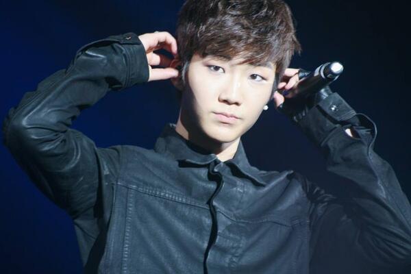 BmYmwonCMAADnjg.jpg:large