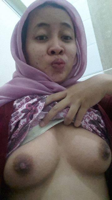 naked-malay-muslimah-photo-leak-best-ass-tumblr