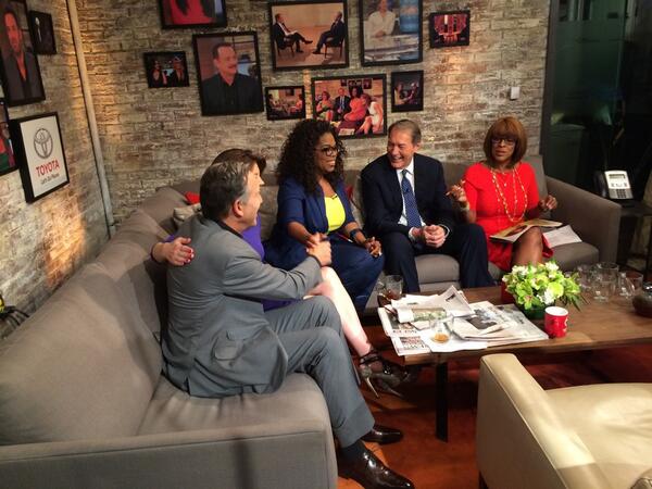 Hanging out <a href="/CBSThisMorning/">CBS Mornings</a> green room <a href="/Oprah/">Oprah Winfrey</a> <a href="/charlierose/">Charlie Rose</a> <a href="/GayleKing/">Gayle King</a> and <a href="/NorahODonnell/">Norah O'Donnell 🇺🇸</a> talking <a href="/TEAVANA/">TEAVANA</a> #OprahChai