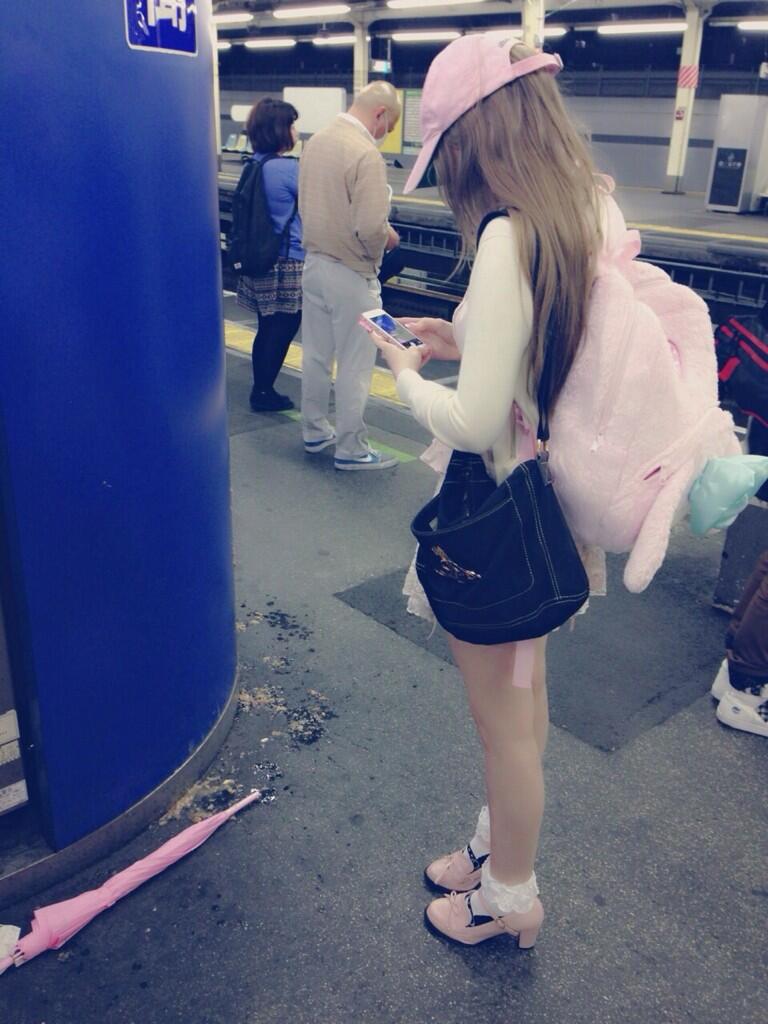 ダコタ ローズ Op Twitter 始めての駅ゲロ 発見 ʖ Http T Co Zs8oqvxknn