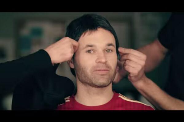 elespectador's tweet photo. (Video) Emotiva caracterización de los jugadores de la Selección de España http://t.co/7MgeuSqGQ3 http://t.co/CzypQwKhmM