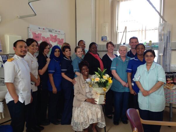 Lovely day celebrating staff nurse Tsitsi Banza achieving 100% attendance for 5 yrs with <a href="/Colin_SWBH/">Colin Ovington</a> <a href="/Pauline_M61/">Pauline Mohan</a>