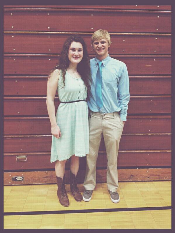 reilberg's tweet image. #suchboy #sowow #muchproud #manyawards #vscocam