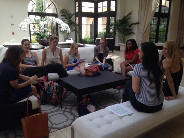 rollinsmuseum's tweet photo. Dr. Ryan's class gathers at the Alfond Inn to take in the contemporary art. @ChrisAnnSmiles @mmoonryan #cfam http://t.co/k4pPEBXgfD