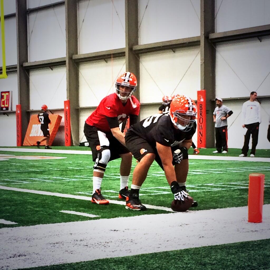 BmZj5x5IIAA26hh.jpg:large