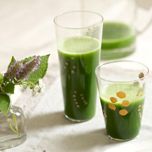 Shape_Magazine's tweet image. Say this five times fast: Cucumber-Mint-Coconut Cleansing Juice. (And then make some!) shpe.co/1rG71Tq