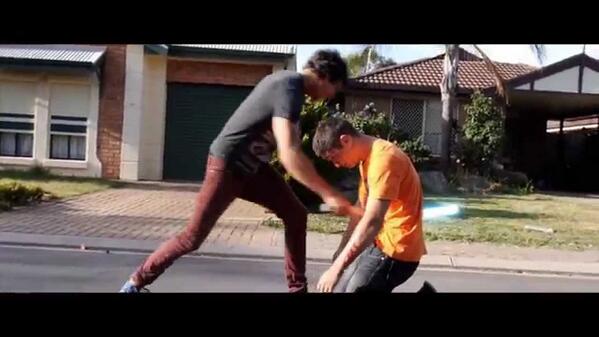 DailyVideosTv tweet picture